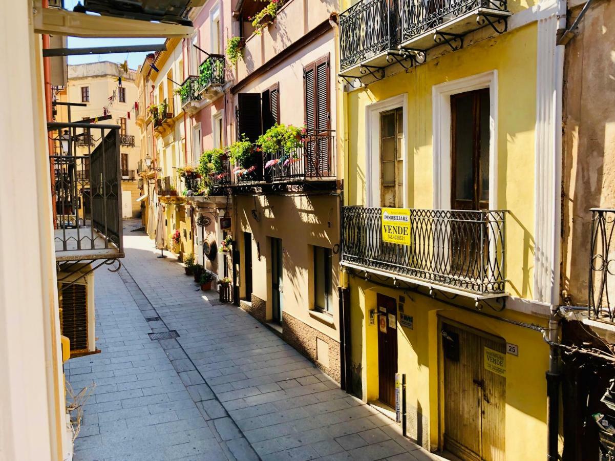 Il Terrazzino Iglesias Bed & Breakfast Bagian luar foto